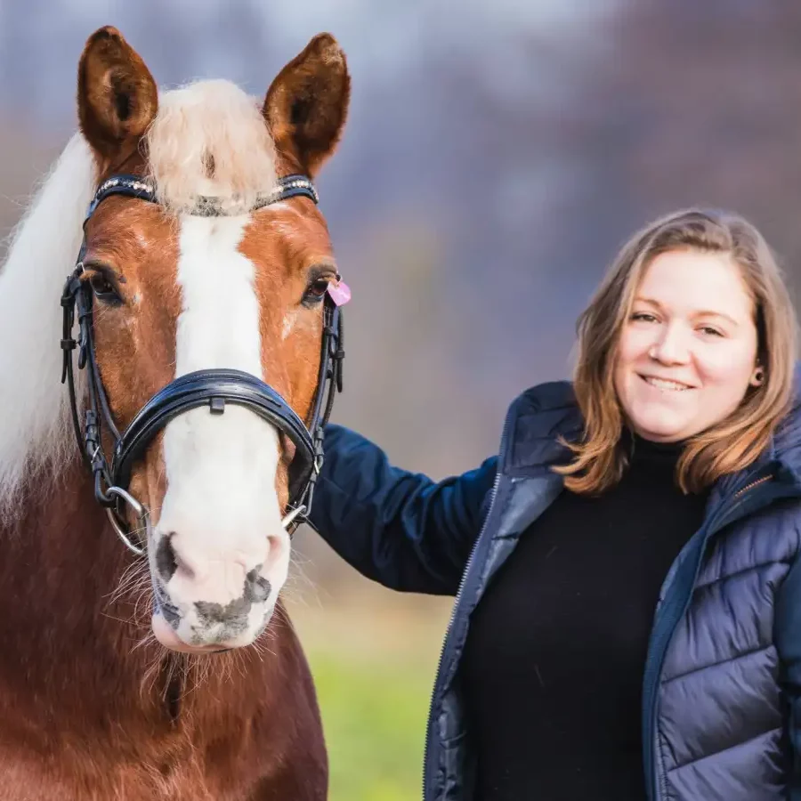 Michelle Weber und gesine von Reittherapie Weber in Freiburg